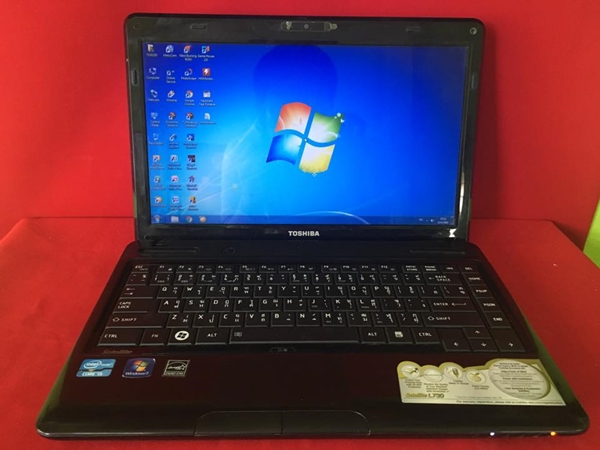 ( SOLD OUT ) Toshiba Satellite L730 (PSK08L-03300N)