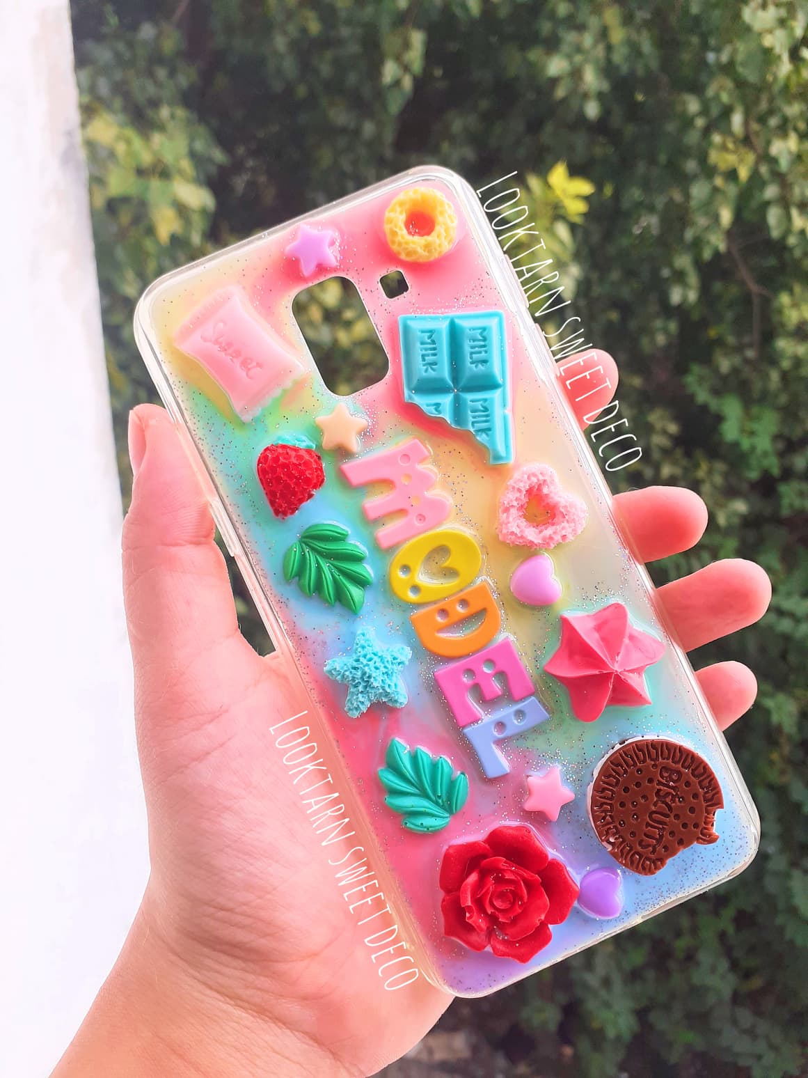เคสเรซิ่นสีพาสเทล