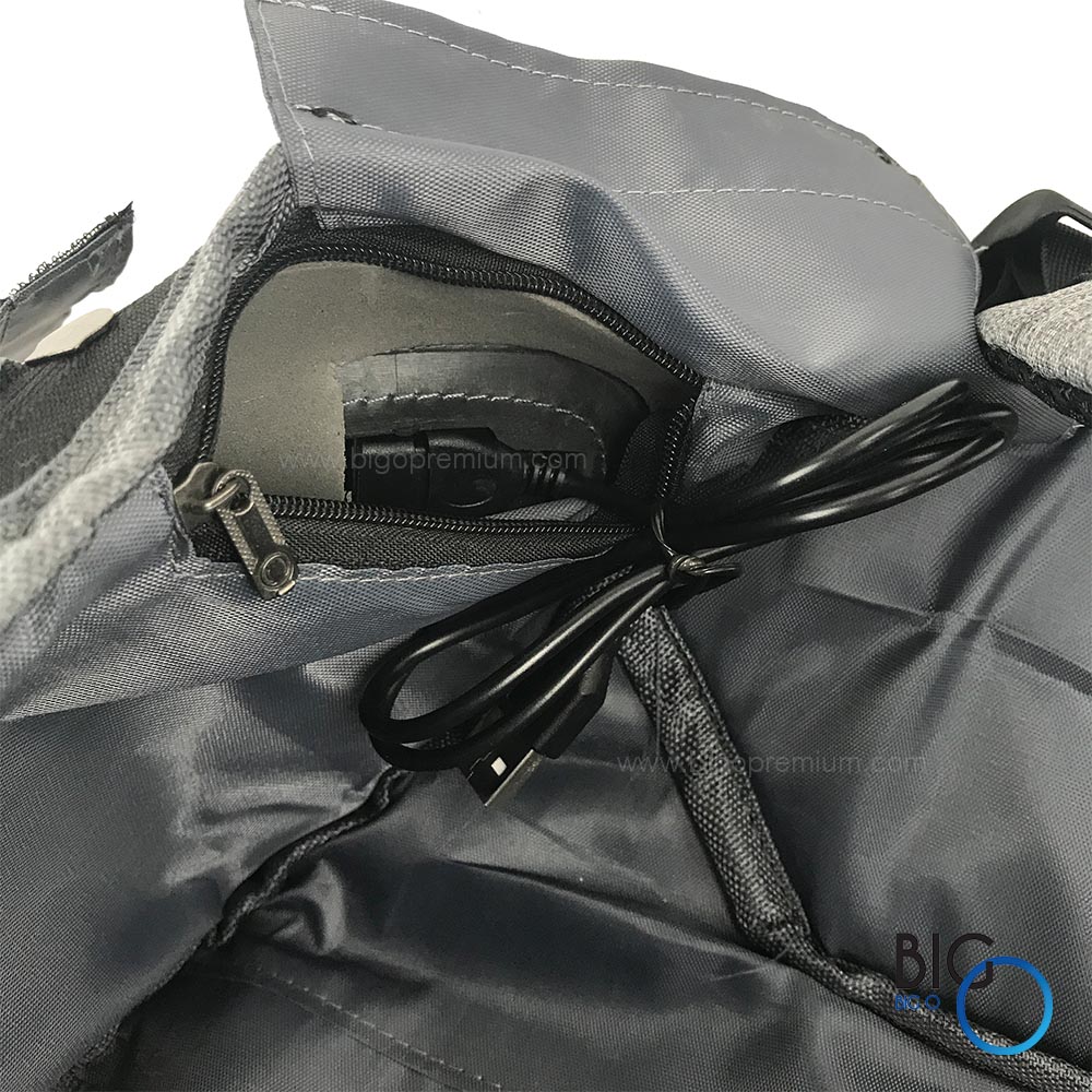 กระเป๋าเป้ Notebook & Laptop 15.5 นิ้ว พร้อมสาย USB (Notebook 15.5” Bag)