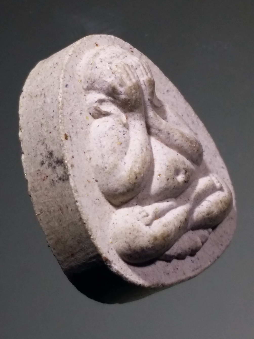 รหัสสินค้า พระปิดตา ทั่วไป 150 พระปิดตาเนื้อผง ญาท่านคำบุ วัดกุดชมภู จังหวัดอุบลราชธานี