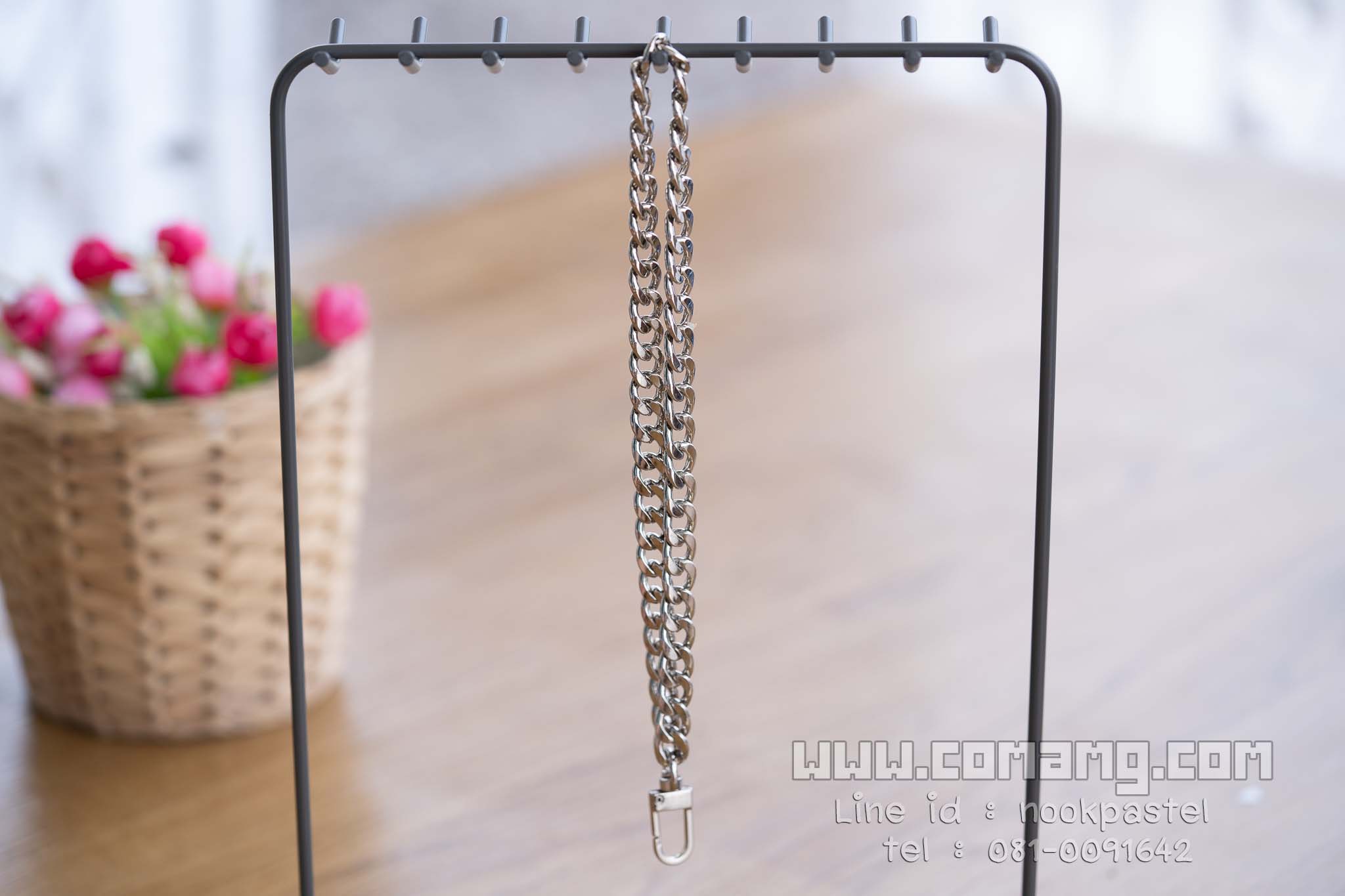 สายโซ่คล้องมือ สายกระเป๋า รุ่นโซ่ตัดเหลี่ยม