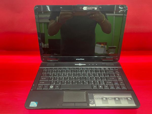 ( SOLD OUT ) ACER eMachines D725