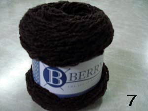 ไหมพรมนอกเส้นหยิก Wavy