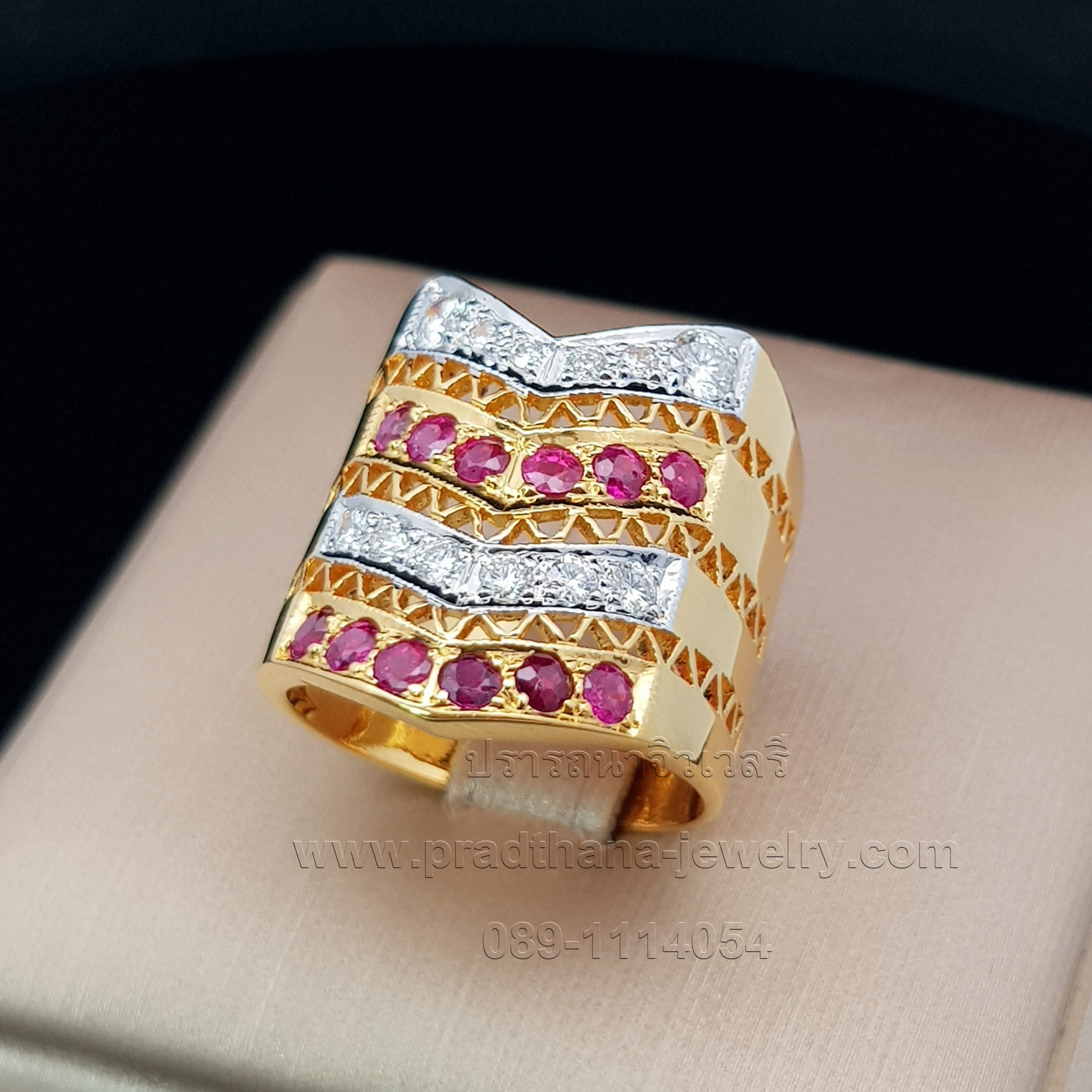 แหวนหน้ากว้างทับทิมสลับเพชร