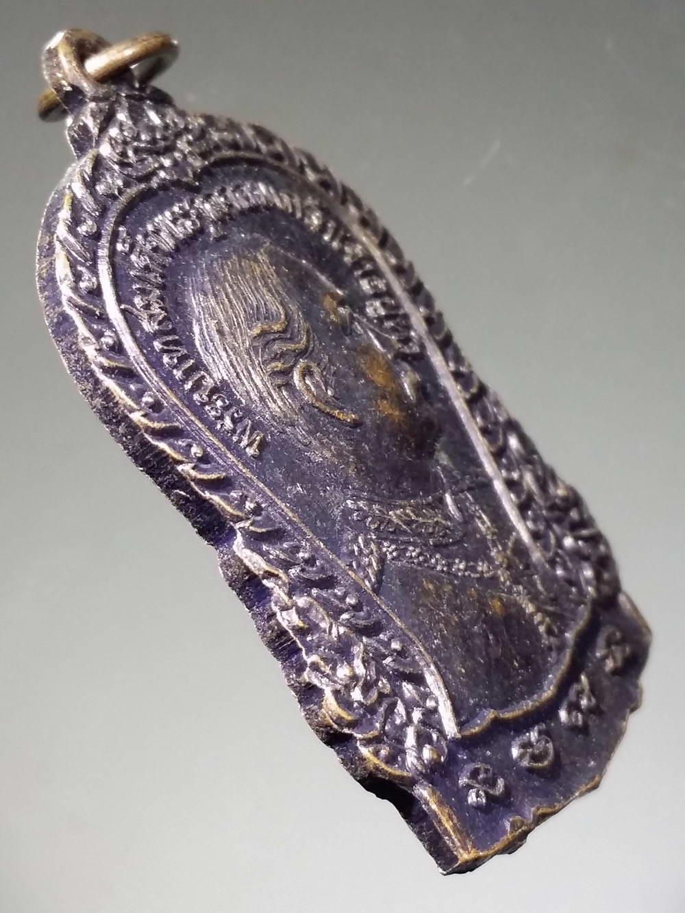 รหัสสินค้า พระมหากษัตริย์ และบุคคลสำคัญ 135 เหรียญเสมา รุ่น 1 พระบาทสมเด็จพระจุลจอมเกล้าเจ้าอยู่หัวรัชกาลที่ 5 ถ้ำจักรพงษ์ เกาะสีชัง