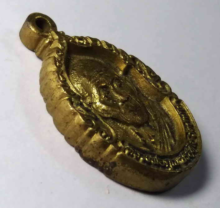 รหัสสินค้า นครราชสีมา 069 เหรียญหล่อเนื้อทองผสม หลวงพ่อคูณ วัดบ้านไร่ จังหวัดนครราชสีมา รุ่นคูณบุญ ออกวัดโนนแต้ว อำเภอโนนสูง จังหวัดนครราชสีมา สร้างปี 2536