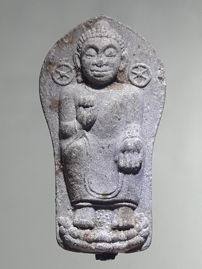 รหัสสินค้า พระเนื้อดิน ผง ว่าน 10531 พระประทานพรเนื้อผงฝังตะกรุด ไม่ทราบที่