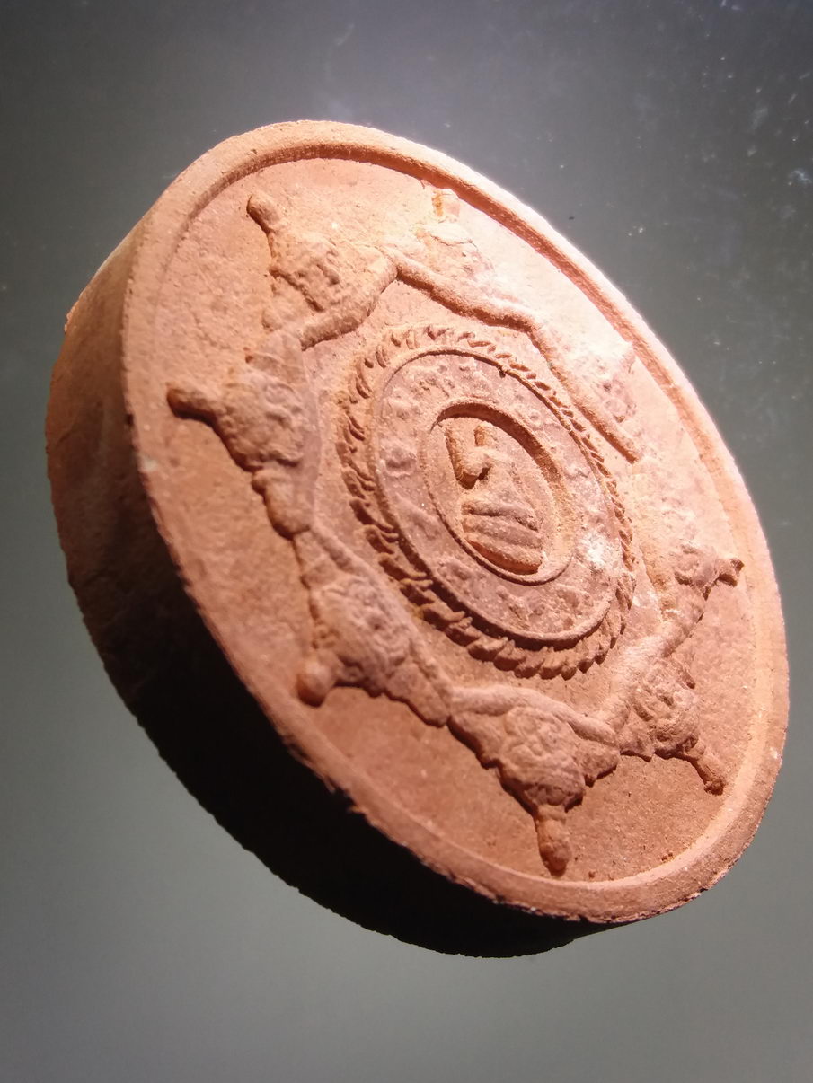 รหัสสินค้า พระมีกล่อง 3898 พระเทวราชโพธิสัตว์จตุคามรามเทพ พระผงว่านอุดมโชค 8 อรหันต์ รุ่นบูรณะเจดีย์ราย วัดพระมหาธาตุฯ จังหวัดนครศรีธรรมราช