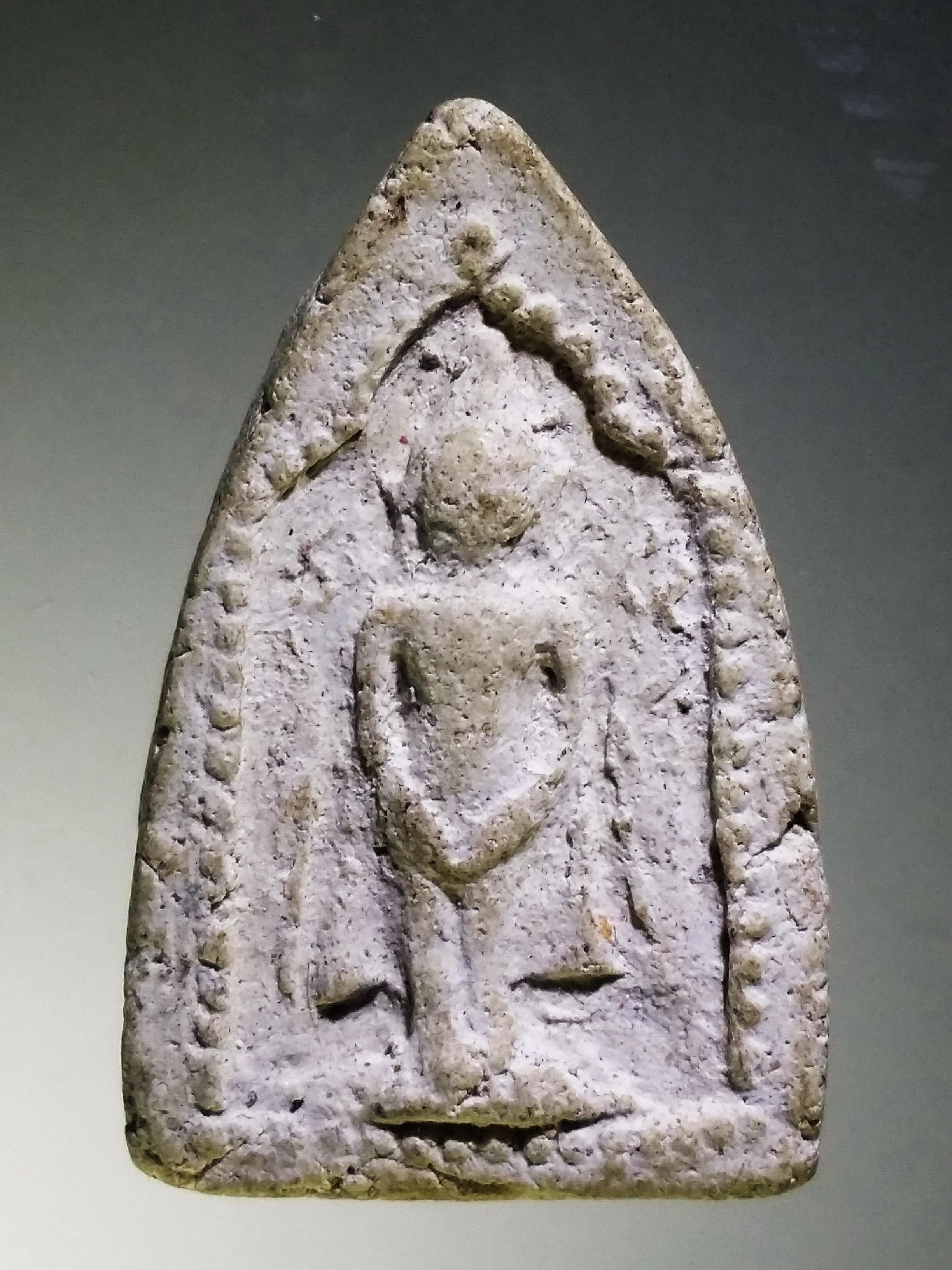 รหัสสินค้า พระไม่ทราบที่ 343 พระพุทธเนื้อผงประจำวันอาทิตย์ ไม่ทราบที่ น่าจะเป็นพระกรุ พระรายการนี้ให้เช่าบูชาแล้ว