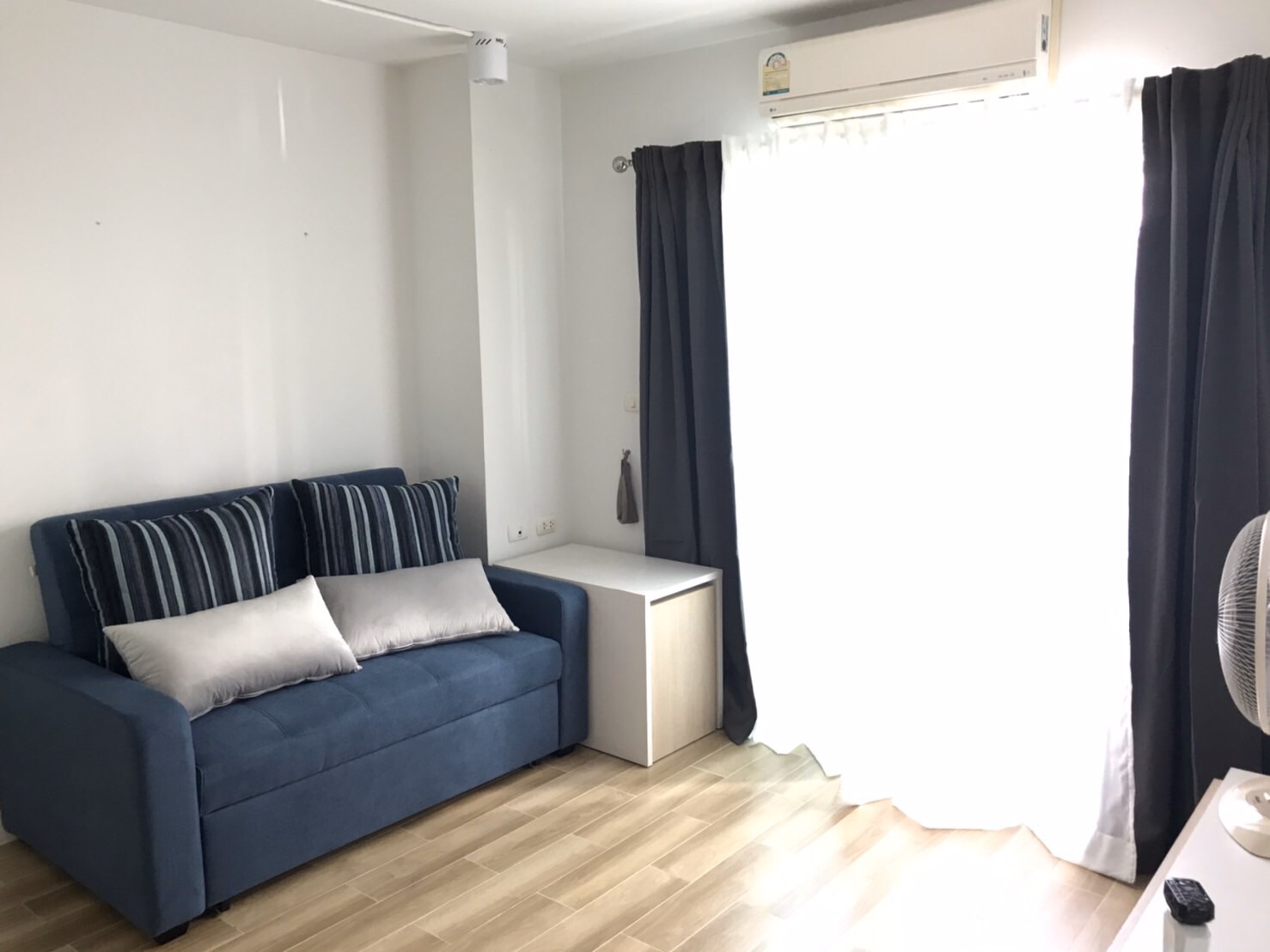 โซฟาเบด Harper 190 cm