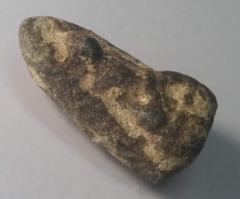 รหัสสินค้า พระกรุ 040 พระรอดหัวข่วง พิมพ์เศียรโล้น เนื้อชิน พระรายการนี้ให้เช่าบูชาเเล้ว