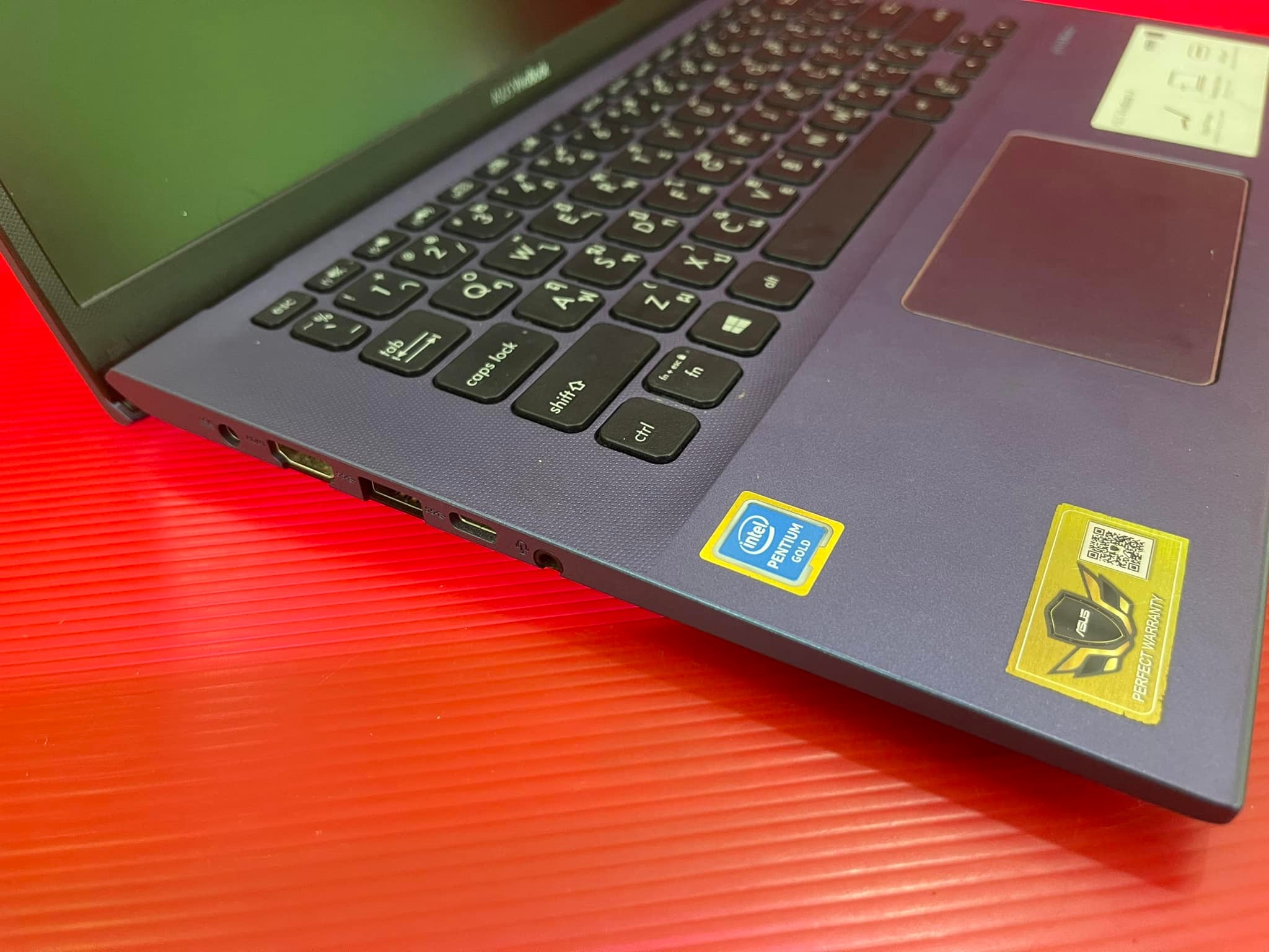 ( SOLD OUT ) Asus X412U