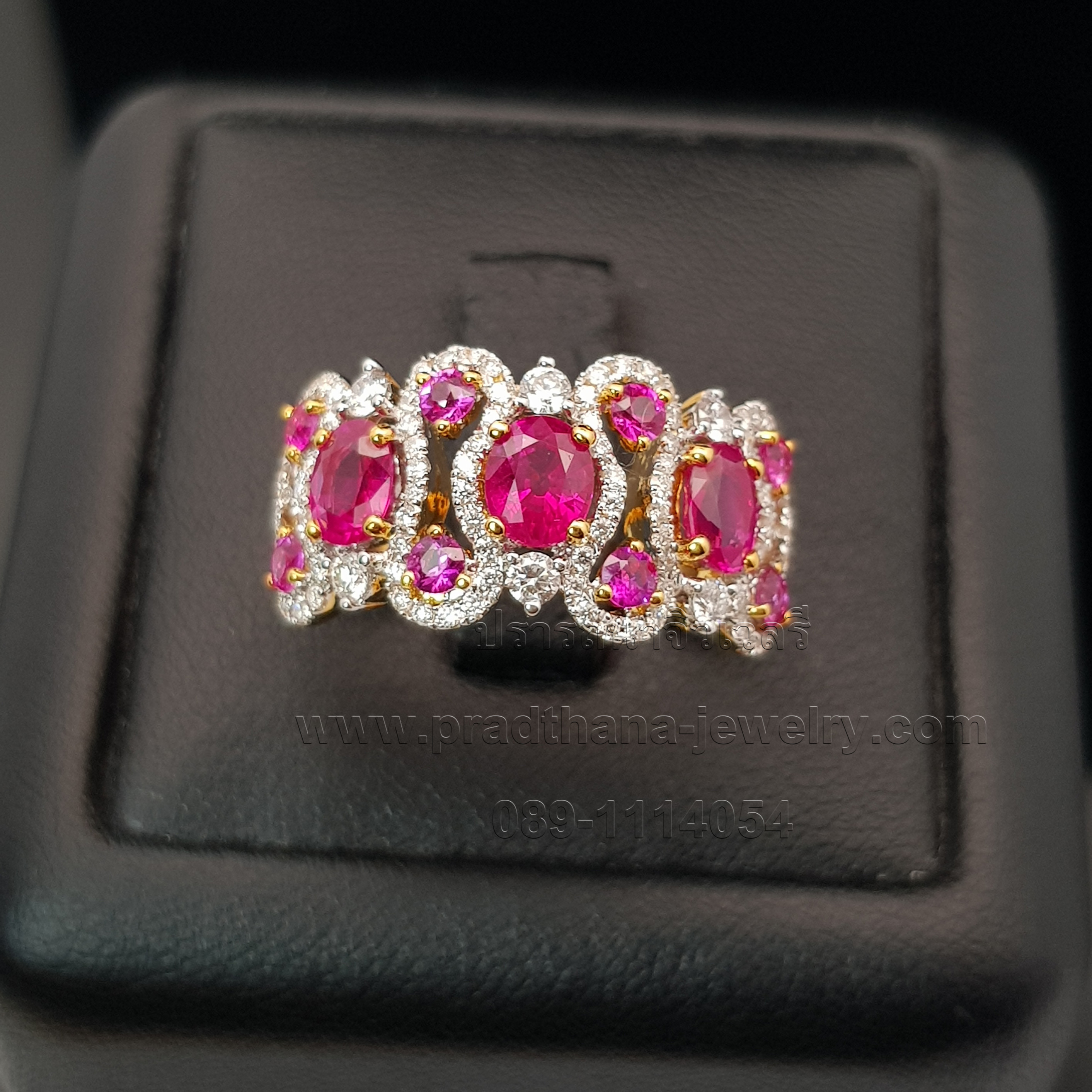 แหวนทับทิมประดับเพชร