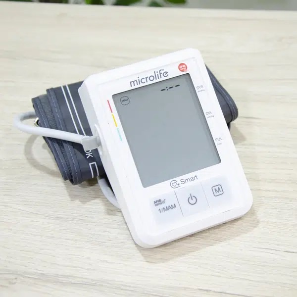 เครื่องวัดความดันโลหิต Microlife รุ่น B3 AFIB Advanced (ไมโครไลฟ์ รุ่น B3 เอฟิบ แอดวานซ์) Swiss Brand