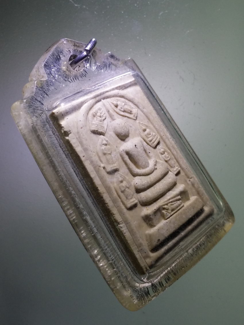 Antig LSD 378 พระสมเด็จพระประจำวัน หลวงพ่อจ้อย วัดหนองน้ำเขียว จังหวัดชลบุรี สร้างปี 2537