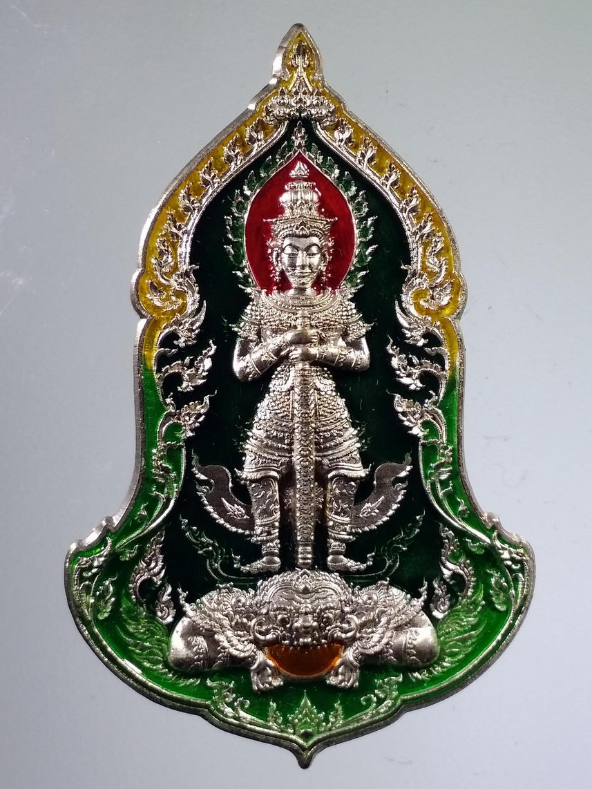 รหัสสินค้า พระมีกล่อง 2189 เหรียญท้าวเวสสุวรรณ หน้าเทวดา รุ่นเศรษฐีรวยทันใจ ๒ หลวงพ่อพัฒน์ วัดห้วยด้วน อำเภอหนองบัว จังหวัดนครสวรรค์ เนื้อทองแดงอาบเงินลงยา จัดสร้าง 300 เหรียญ หมายเลข ๑๔ โค๊ตเลเซอร์