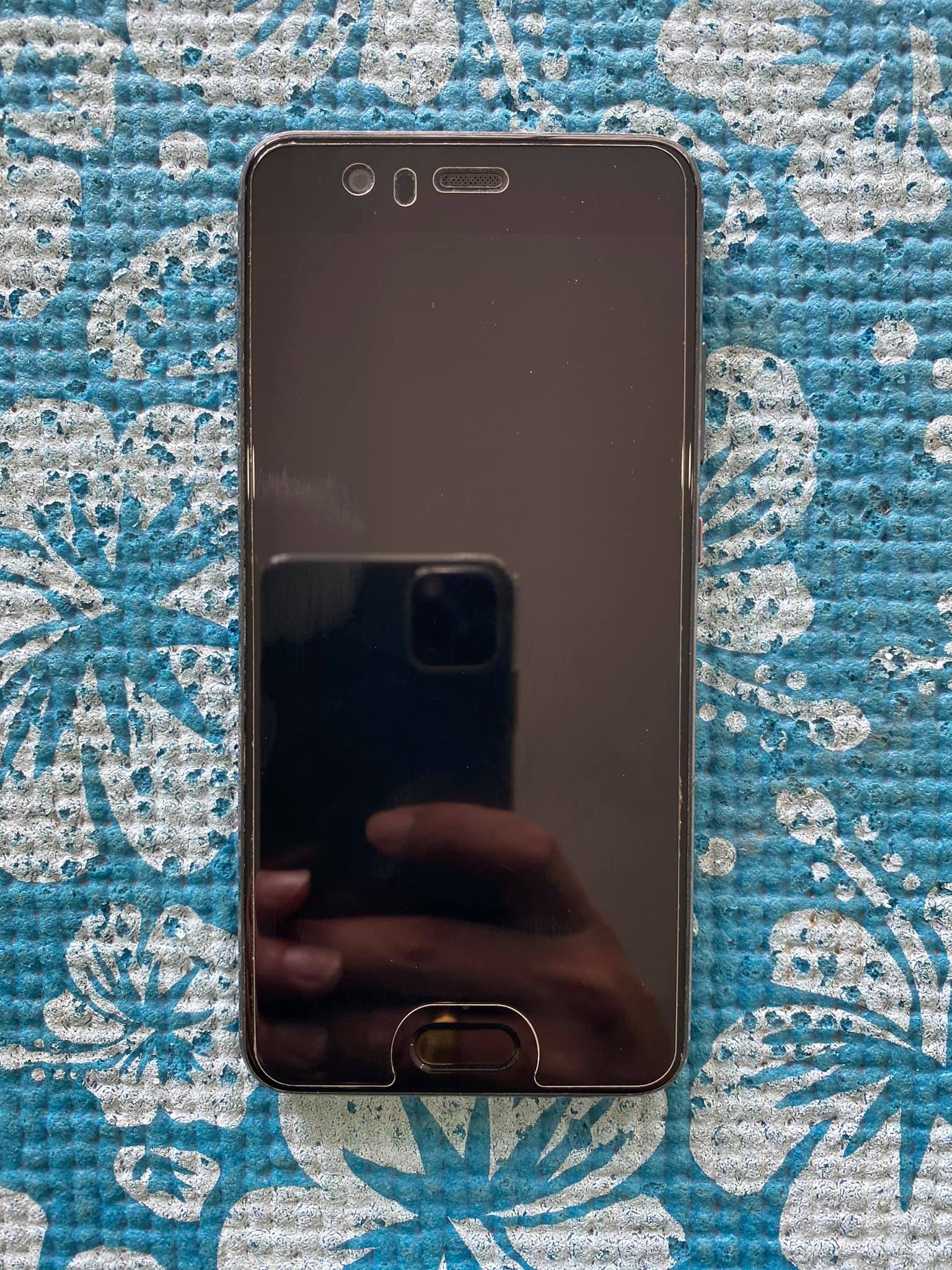 ( SOLD OUT ) Huawei P10
