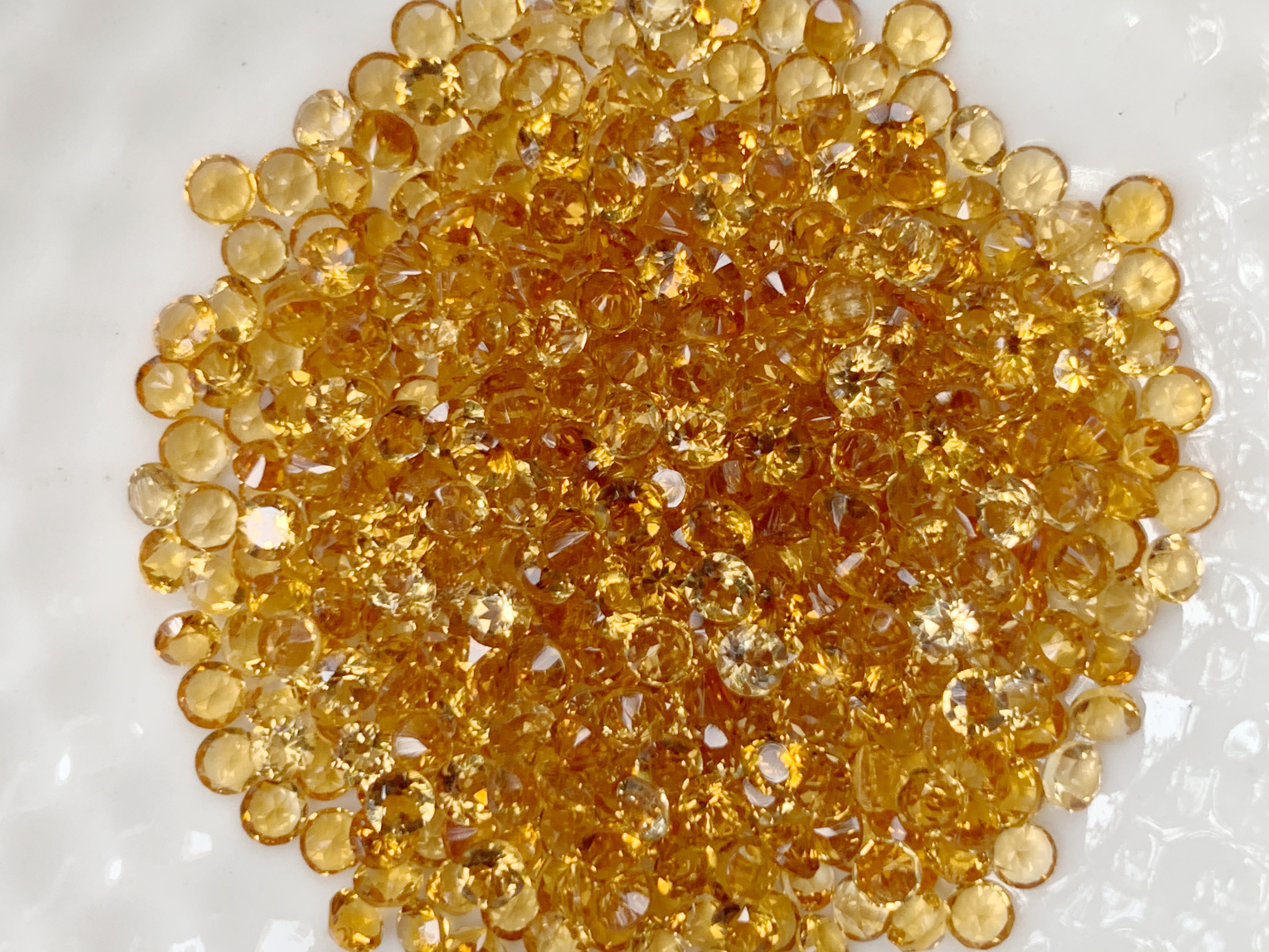 ซิทรินกลม 2.5 มม. 5 กะรัต