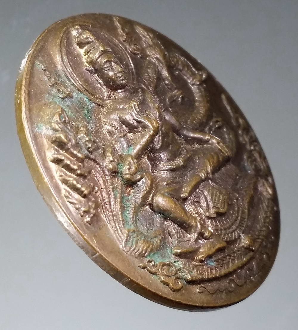 รหัสสินค้า จตุคามรามเทพ 092 เหรียญพระเทวราชโพธิสัตว์ จตุคามรามเทพ หลัง พญาราหู ไม่ทราบสำนัก จตุคามรามเทพรายการนี้ให้เช่าบูชาแล้ว