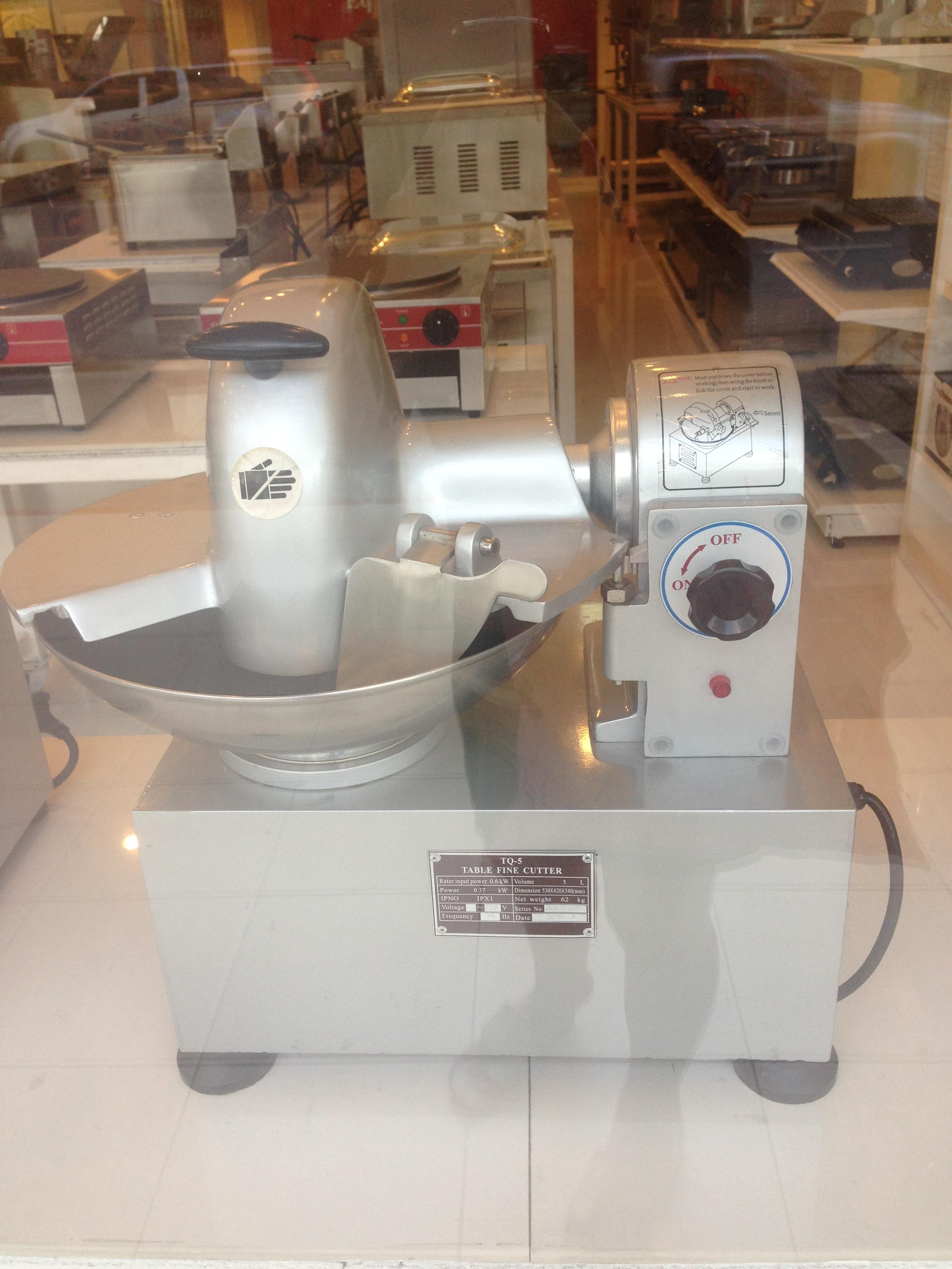 เครื่องบดสับ 5 ลิตร จานหมุน Si-FC5B