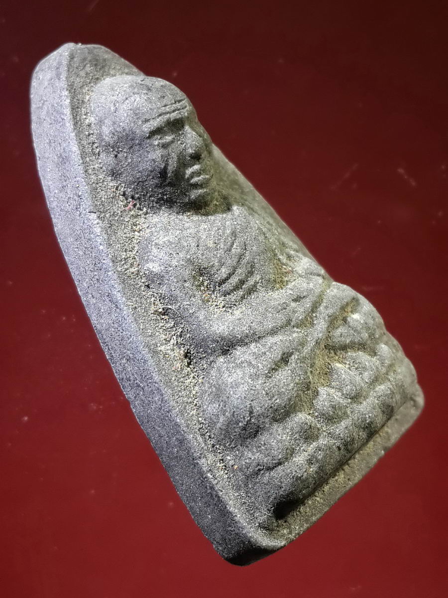 รหัสสินค้า หลวงปู่ทวด วัดต่างๆ 127 หลวงปู่ทวด เนื้อผงใบลาน ด้านหลังมีชื่อย่อวัด ว.ค.ล. ๔๒๙