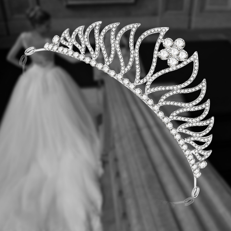 As23161 พร้อมส่งจากไทย มงกุฎเพชร สีขาว แวววาว สวยหรูดูดี เหมือนแบบ