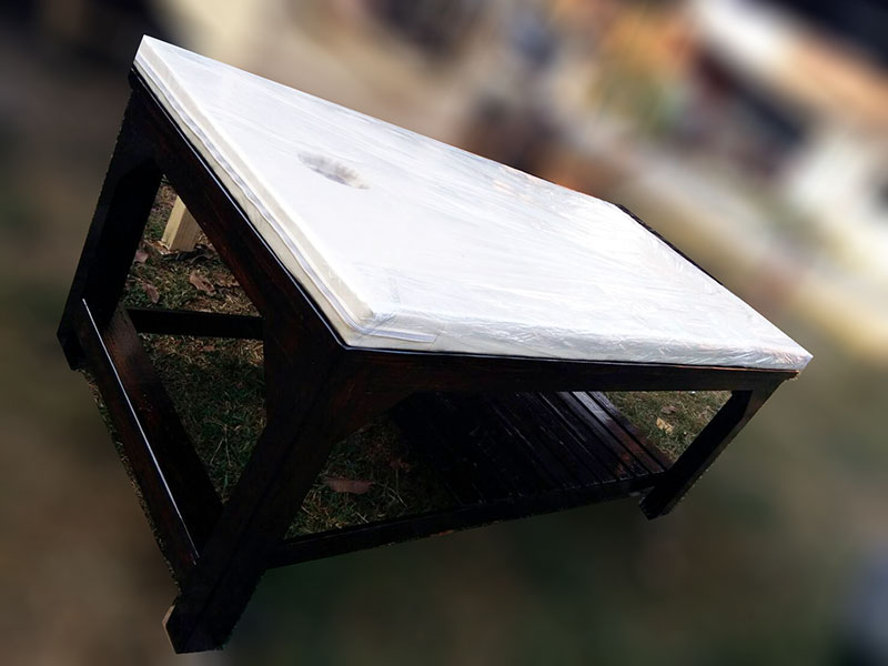 เตียงสปา เตียงนวดสปา massagetable เตียงนวดเจาะหน้า มีถาดวางของ พร้อมเบาะ (ขาไม้สีโอ๊ค)