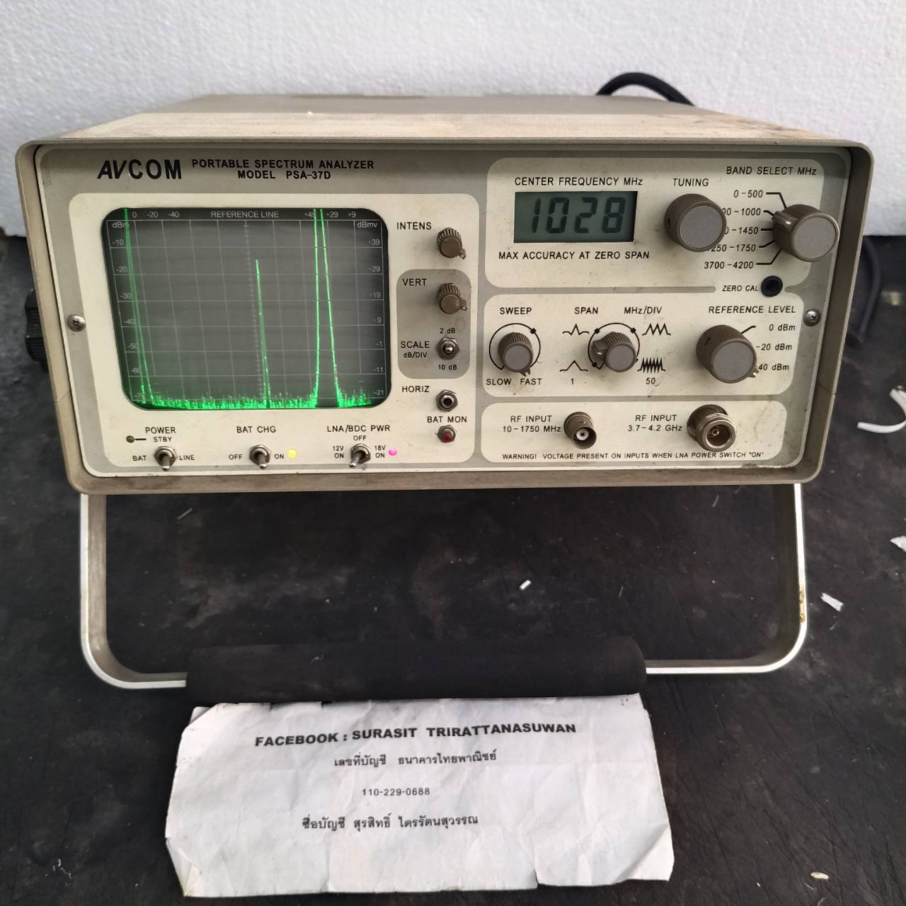 avcom portable spectrum analyzer psa-37d