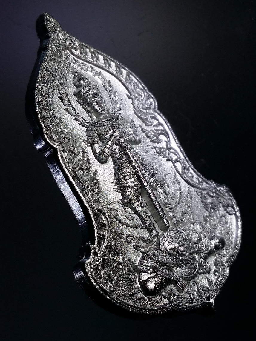 รหัสสินค้า พระมีกล่อง 075 เหรียญท้าวเวสสุวรรณ หน้าเทวดา รุ่นเศรษฐีรวยทันใจ ๒ หลวงพ่อพัฒน์ วัดห้วยด้วน อำเภอหนองบัว จังหวัดนครสวรรค์ เนื้อชุบเงินพ่นทราย จัดสร้าง 300 เหรียญ ตอกโค๊ต หมายเลข ๗๔