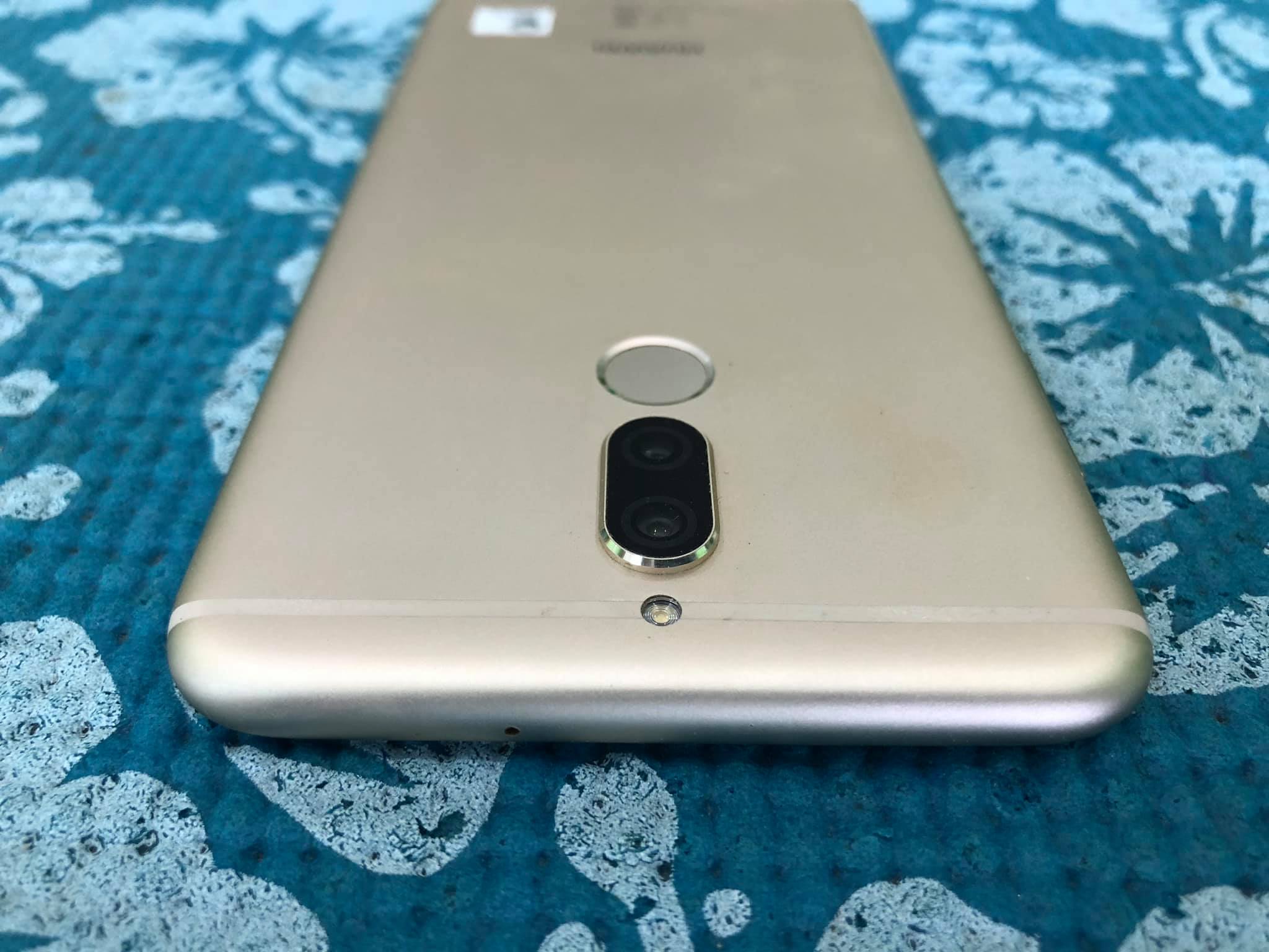 ( SOLD OUT ) Huawei Nova 2i