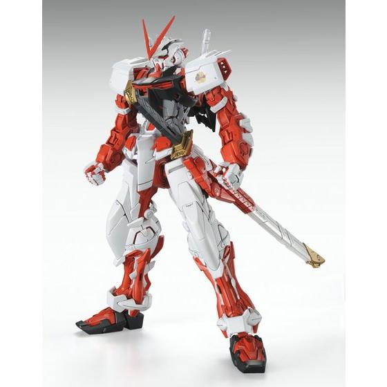(Preorderปิดรับที่ 4 คิว )เปิดรับPreorder มัดจำ 1000 บาท P-bandai MG 1/100 GUNDAM ASTRAY RED FRAME