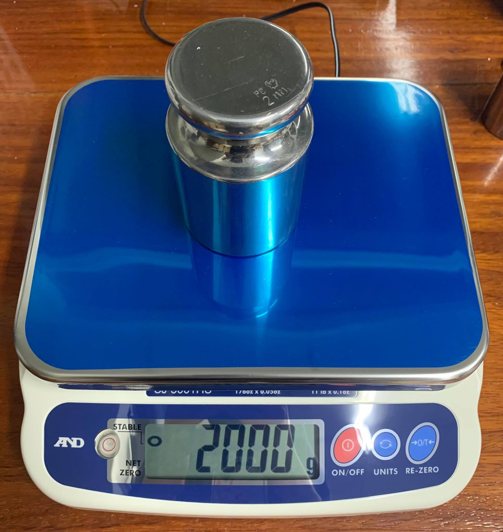 เครื่องชั่งดิจิตอล แบบตั้งโต๊ะ รุ่น SJ-5001HS ยี่ห้อ AND ญี่ปุ่น (ราคาถูก คุณภาพดี)