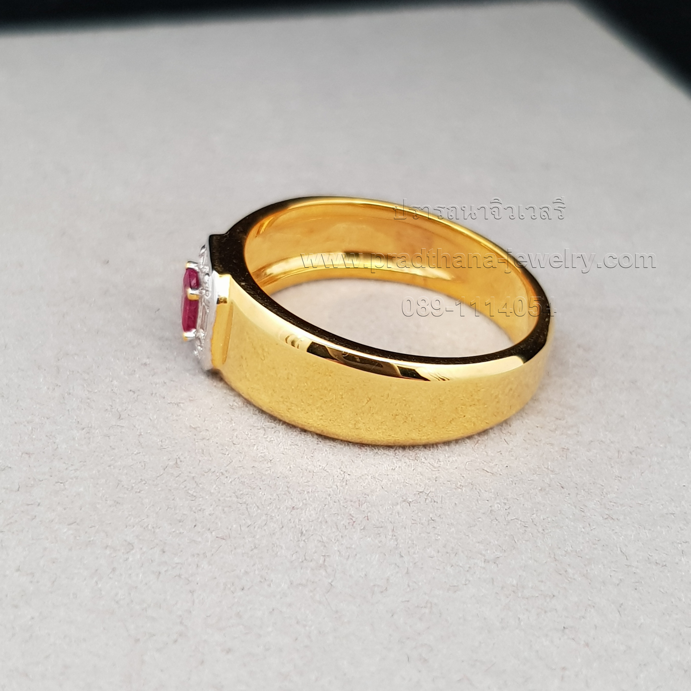 แหวนปลอกมีดทับทิมประดับเพชร **ขายแล้ว**