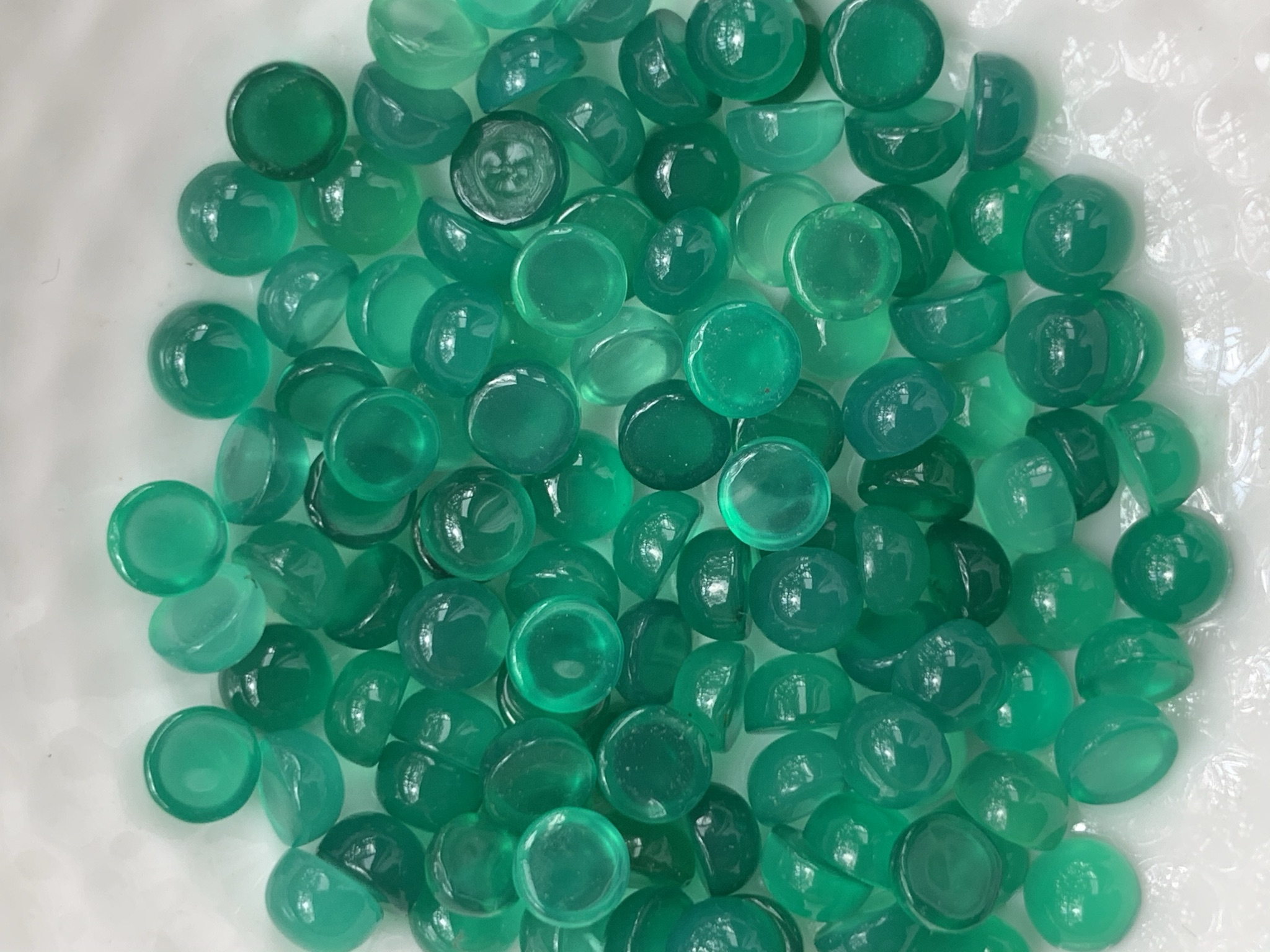 โมรากลมหลังเบี้ย 5 มม. 20 กะรัต