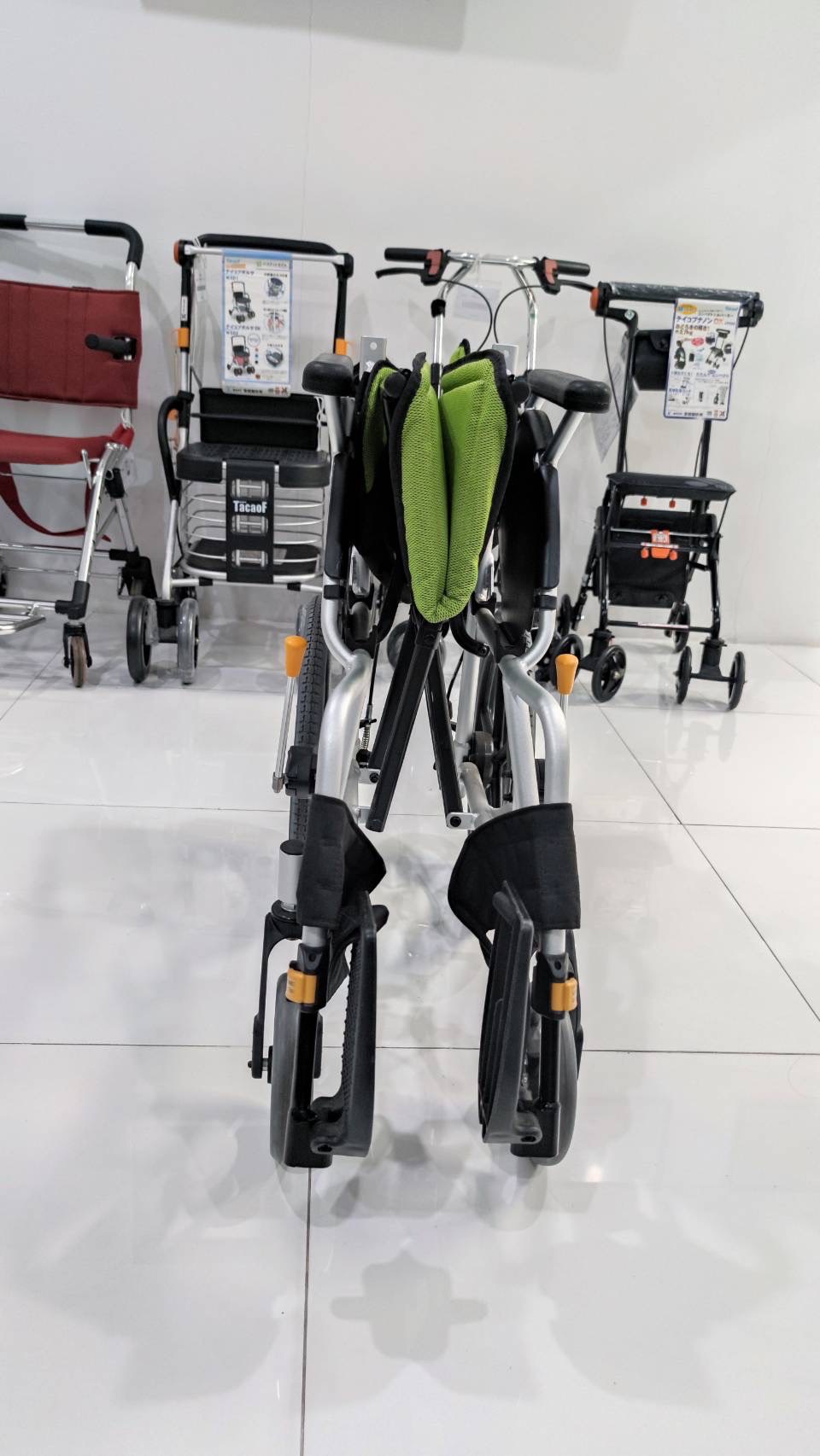 รถเข็นแบรนด์ญี่ปุ่น Matsunaga Wheelchair (車いす) รุ่น NEXT-21B ดีไซน์สวย พนักพิงปรับระดับได้ พกพาสะดวก ฟังก์ชั่นพื้นฐาน