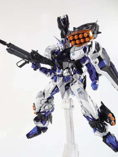[Daban] 1/100 Astray Blue Frame w/Weapons (8810)