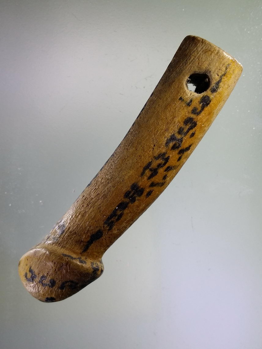 รหัสสินค้า เครื่องราง ล็อตเก็ต ภาพถ่าย 172 ปลัดขิก จารปากกาเคมี เก่าครับ มีอายุ ไม่ทราบสำนัก