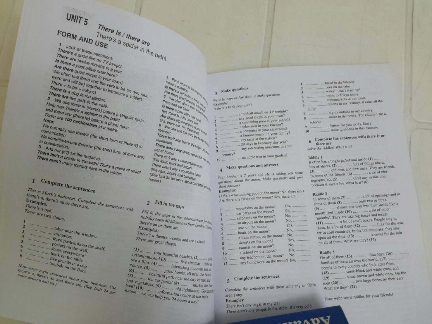 PENGUIN GRAMMAR WORKBOOK 1 Beginners by Peter Dainty มีเฉลยในเล่ม