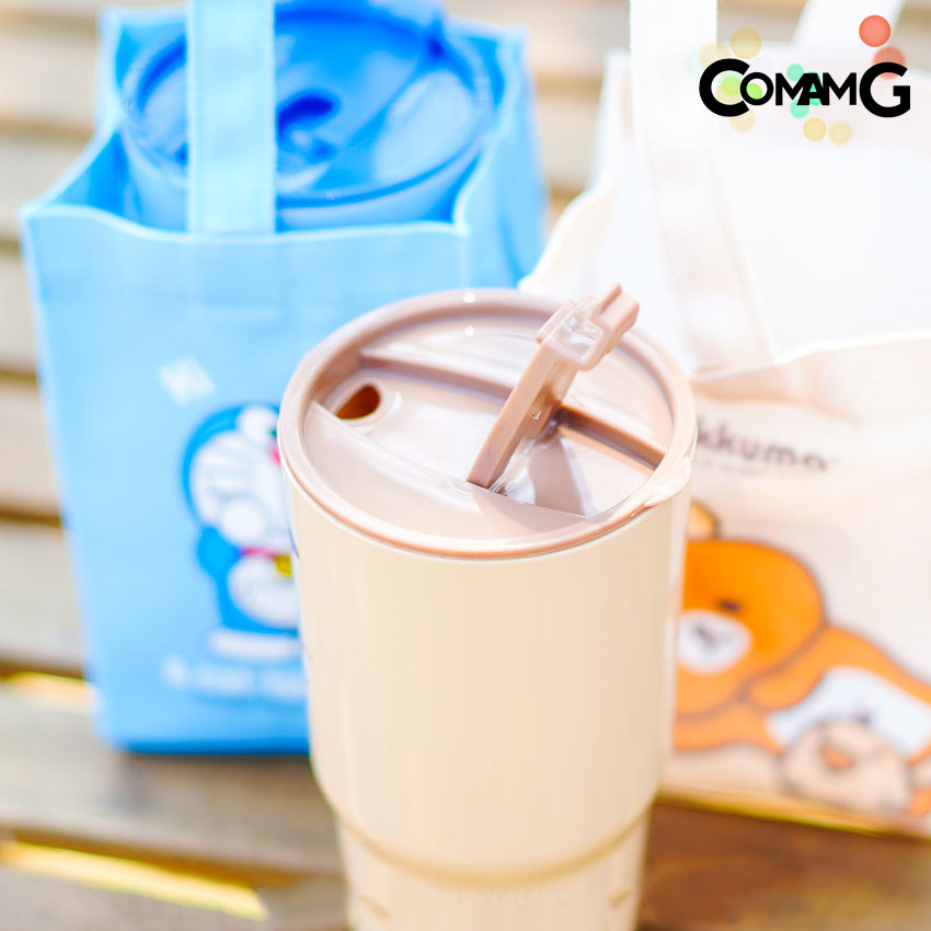 แก้วน้ำพลาสติกลายน่ารักพร้อมกระเป๋า พร้อมกระเป๋ามีฝาปิด แก้วพลาสติก ลายการ์ตูนลิขสิทธิ์แท้