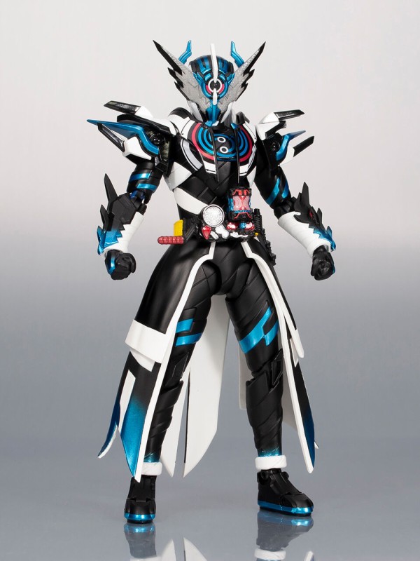 เปิดรับPreorder มัดจำ 500 บาท P-bandai S.H.Figuarts Kamen rider Cross- Z Evol โมเดลสำเร็จ