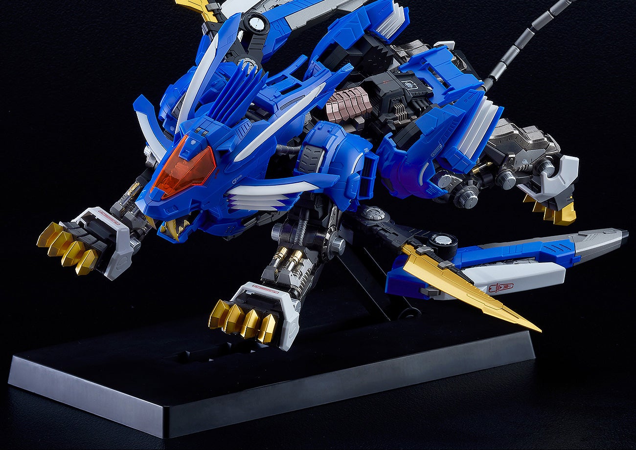 เปิดรับPreorder มัดจำ 1400 บาท HAGANE WORKS Blade Liger โมเดลสำเร็จ วัสดุ ABS, Die Cast