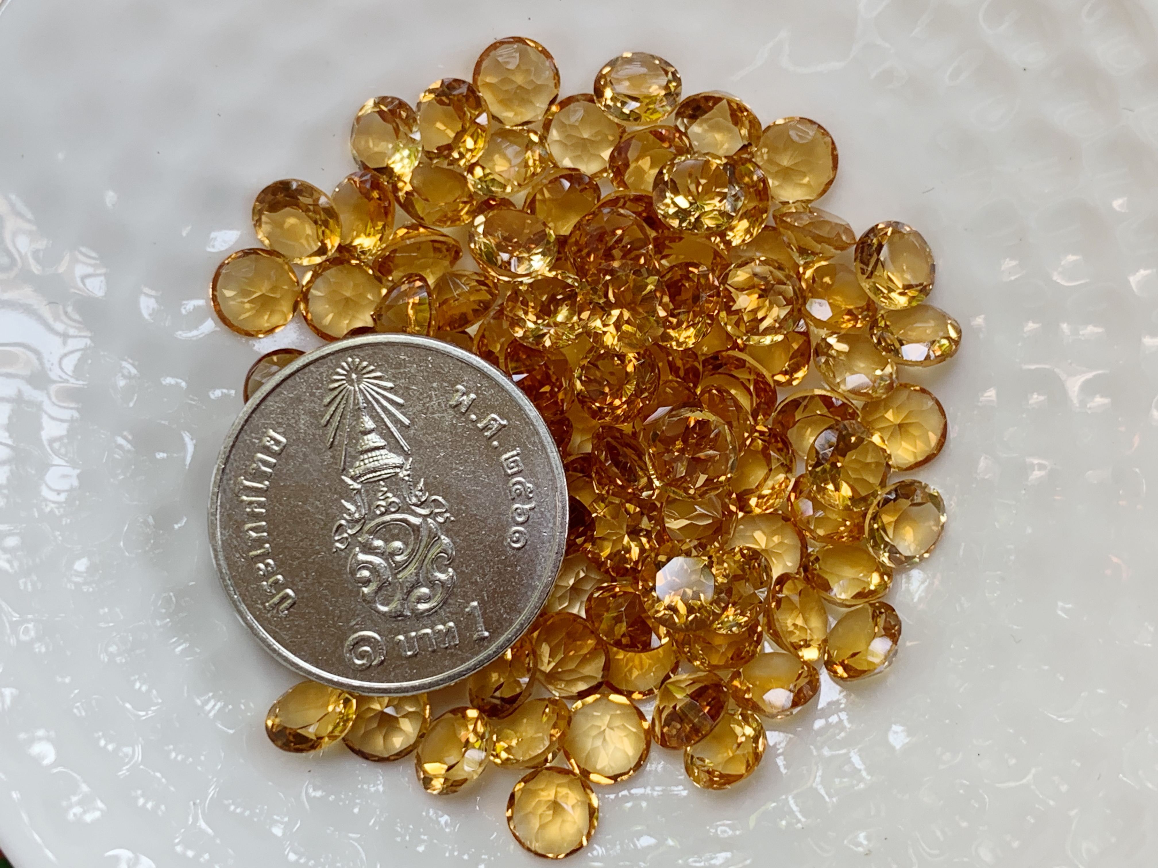 ซิทรินกลม 5.0 มม. 5 กะรัต