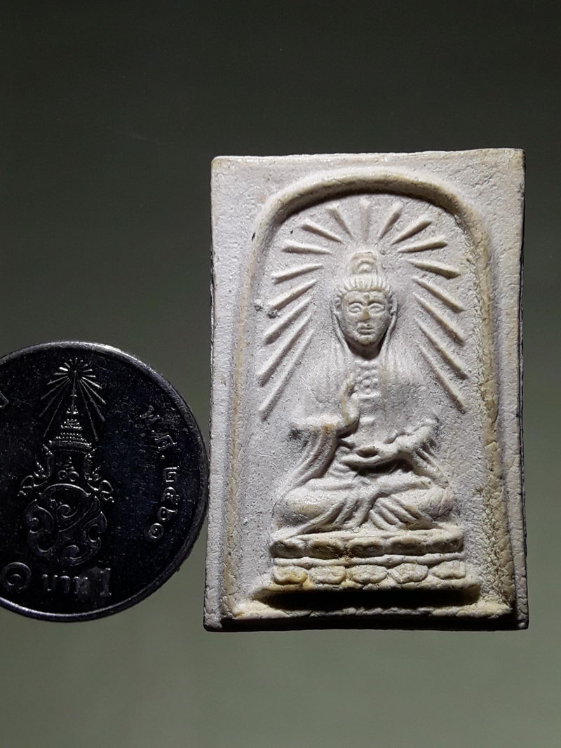 รหัสสินค้า พระเนื้อดิน ผง ว่าน 10399 พระโพธิสัตว์เจ้าแม่กวนอิม วัดบวรนิเวศวิหาร กรุงเทพฯ สร้างปี 2535 สมเด็จพระญาณสังวร สมเด็จพระสังฆราชสกลมหาสังฆปริณายก อธิษฐานจิตแผ่เมตตาประจุพลังพุทธาคม