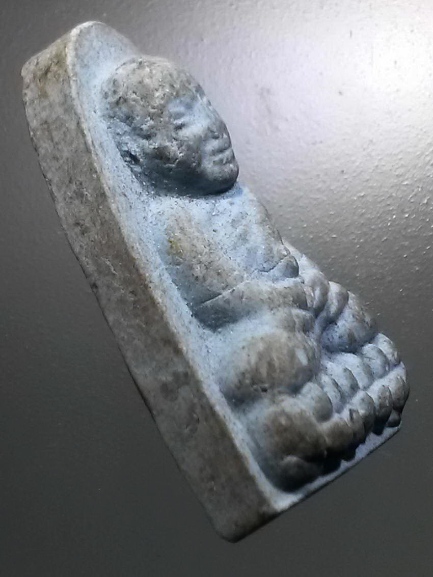 รหัสสินค้า หลวงปู่ทวด วัดต่างๆ 511 หลวงปู่ทวด เนื้อผงฝังมวลสาร วัดภูเขาทอง จังหวัดอยุธยา