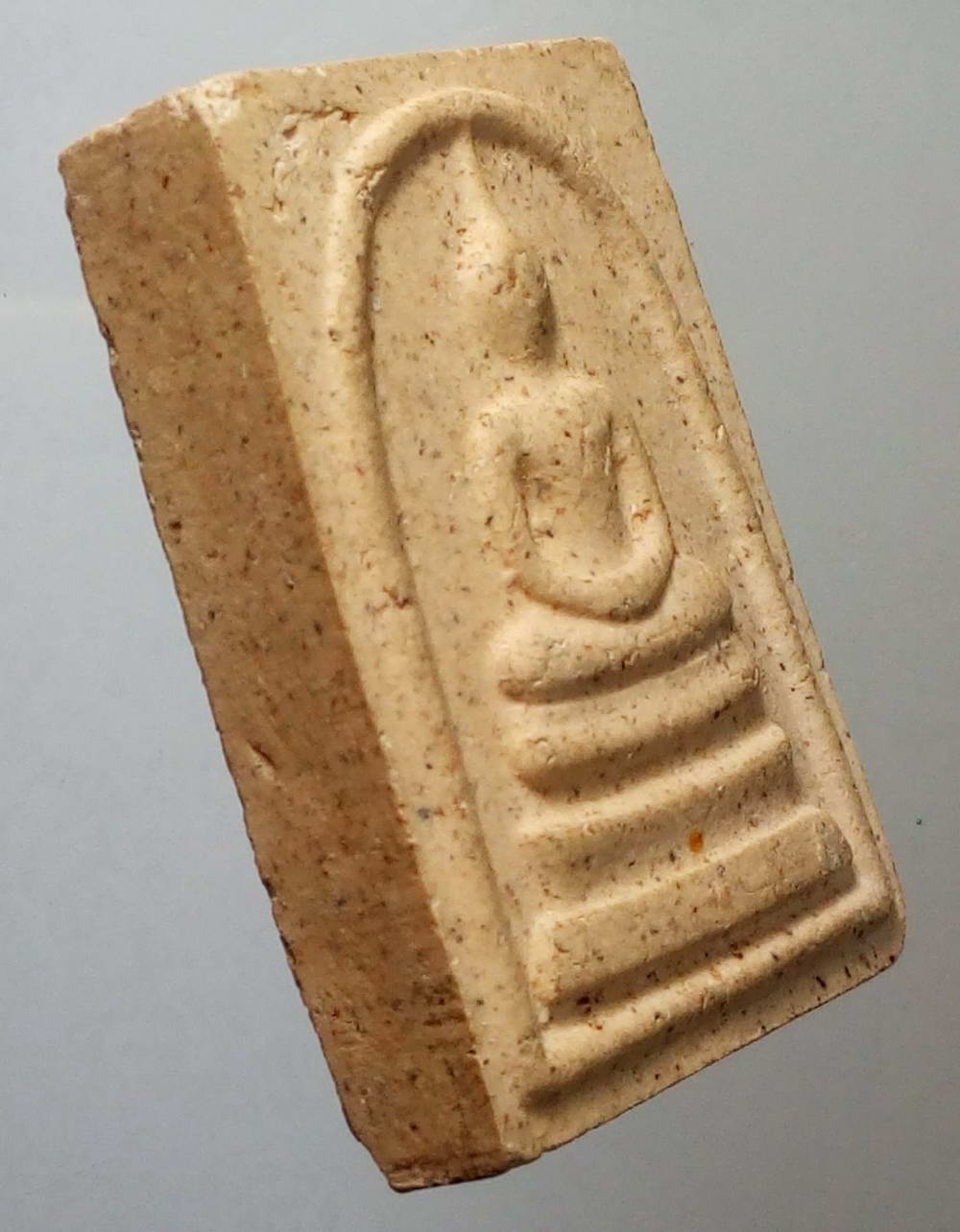 รหัสสินค้า พระสมเด็จ วัดต่างๆ 421 พระสมเด็จเนื้อผงหลังรูปเหมือน หลวงพ่ออุตตมะ วัดวังวิเวกการาม จังหวัดกาญจนบุรี