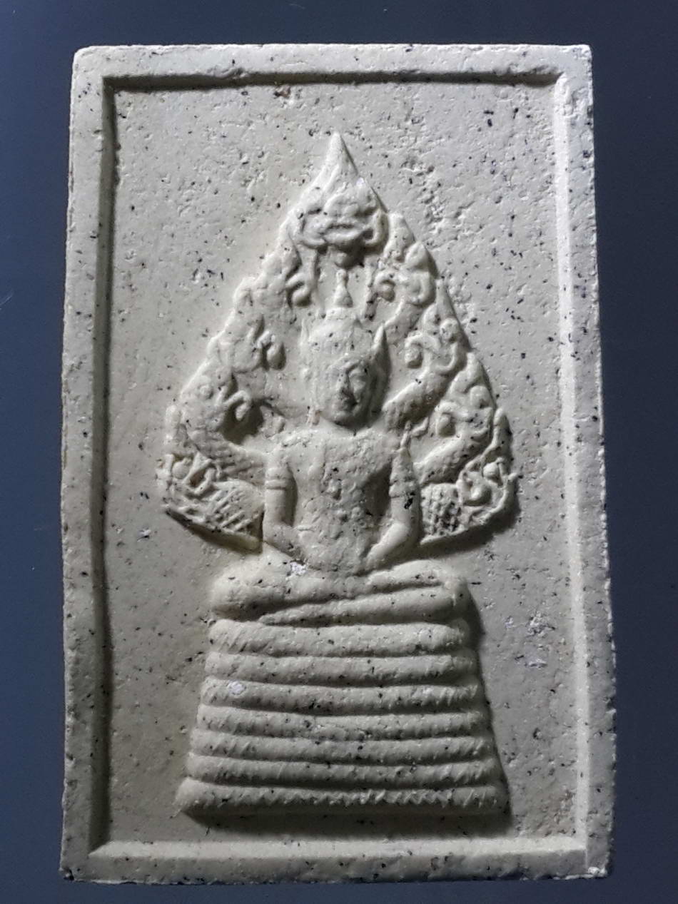 รหัสสินค้า พระไม่ทราบที่ 334 พระสมเด็จเนื้อผงหลังพระนาคปรก (พระประจำวันเสาร์) ไม่ทราบที่ ศิลปะสวยดีครับ