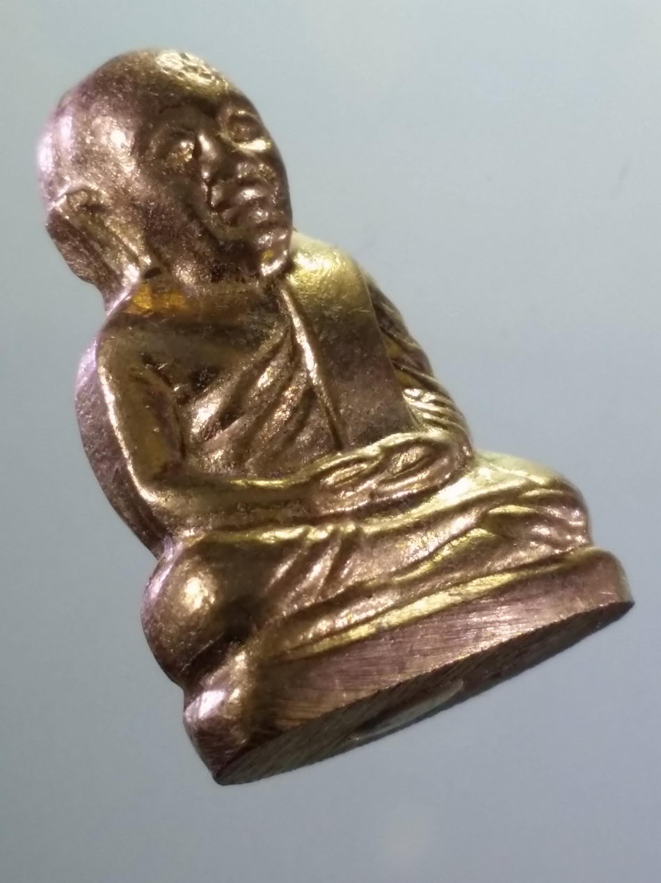 รหัสสินค้า พระมีกล่อง 4005 รูปหล่อหลวงพ่อเงิน วัดบางคลาน จังหวัดพิจิตร ไม่ทราบปีที่สร้าง พระสวยกล่องเดิม