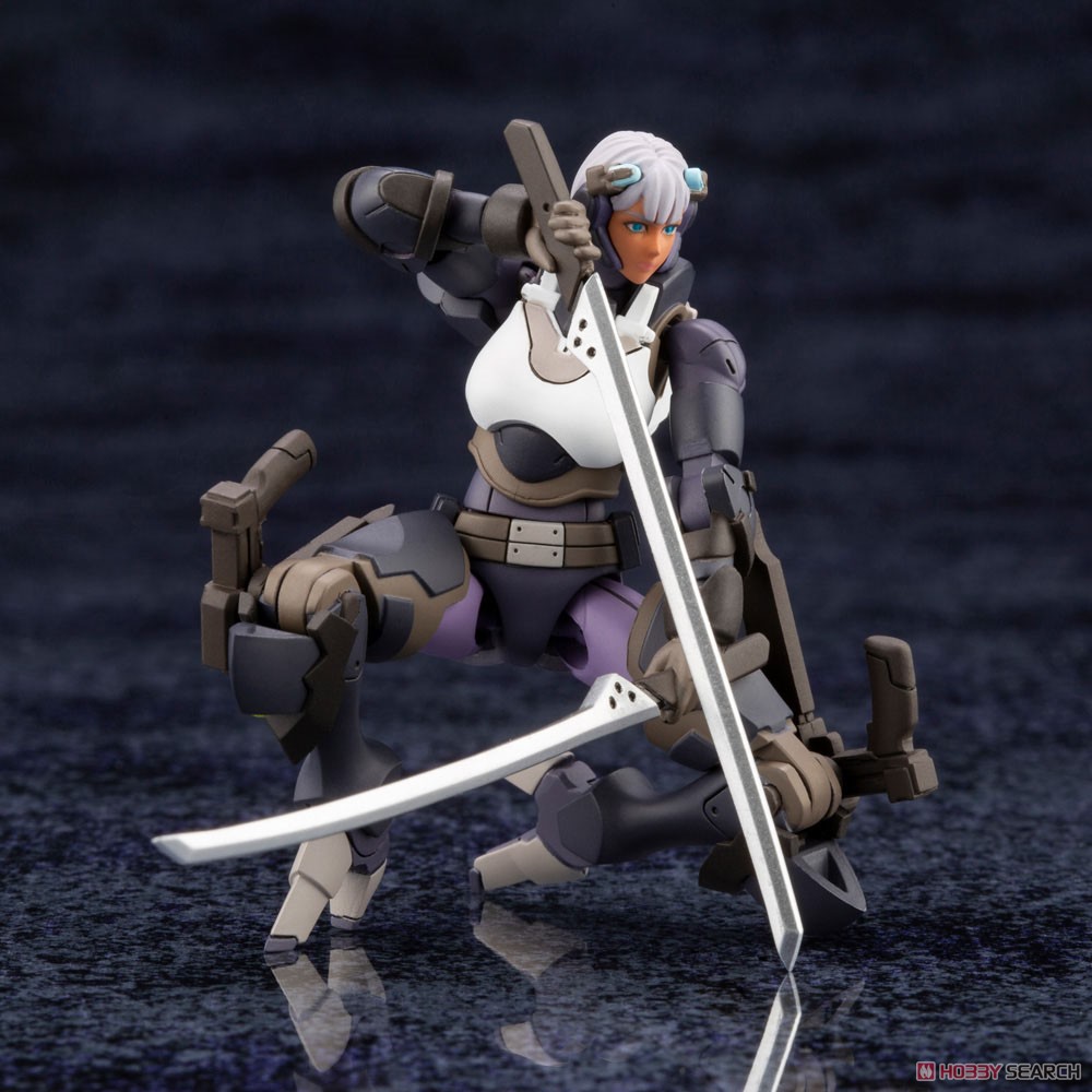 เปิดรับPreorder มัดจำ 200 บาท Governor LAT Black Rabbit (Plastic model)