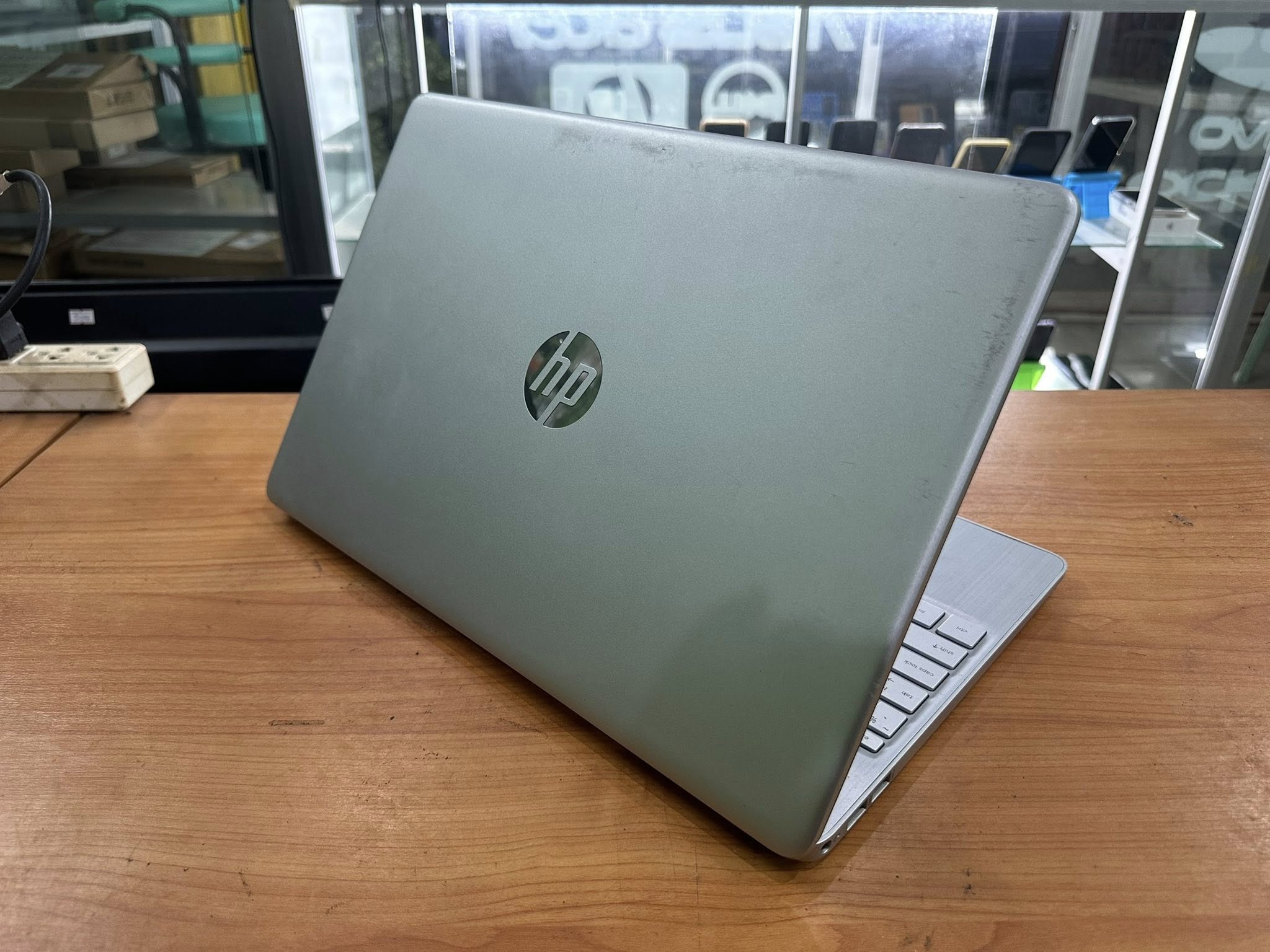 ( SOLD OUT ) HP 15s-fq1000TU