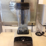 เครื่องปั่นน้ำผลไม้ Si-BD25